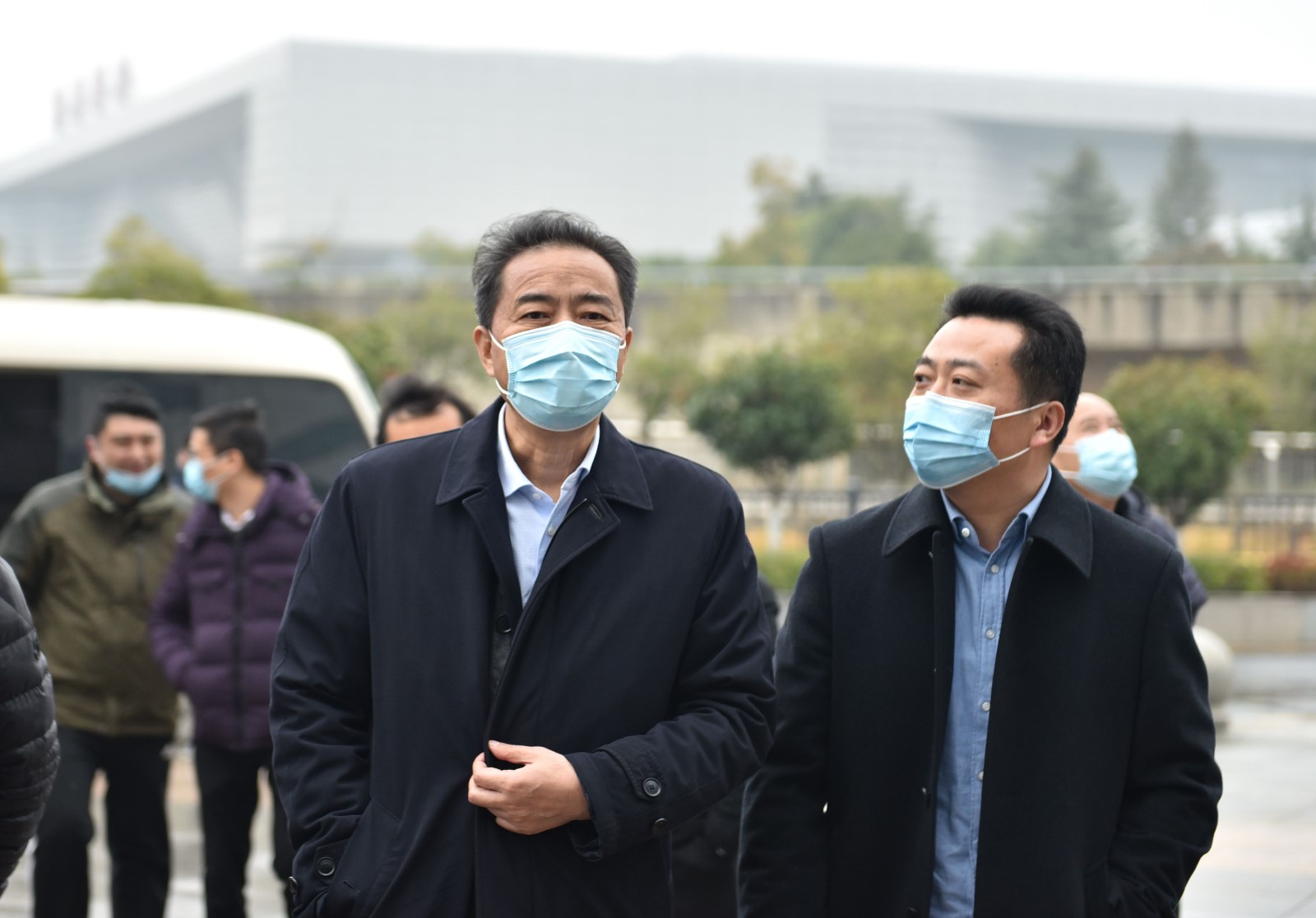 鄧建新一行檢查南昌長(zhǎng)途汽車西站雨雪冰凍天氣安全生產(chǎn)