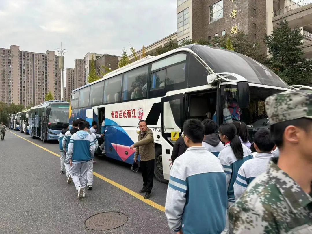 吉安公司：定制包車高效助力紅色研學